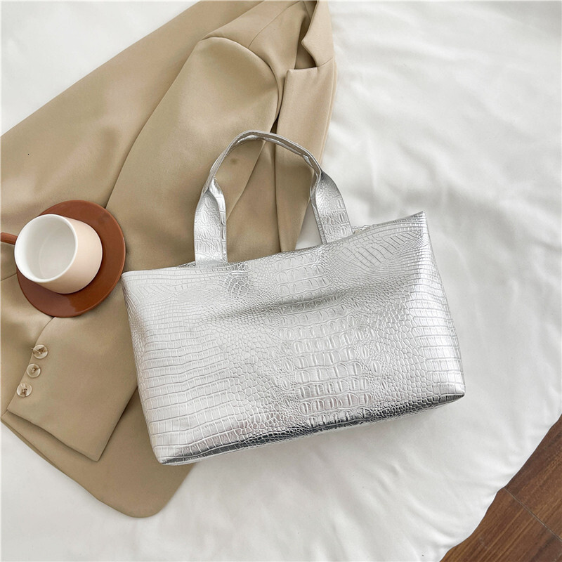 This Year's Luxury Bag Trendy Versatile Instagram Tote Bag 2025 Spring And Summer New Style Stylish Single New Free Delivery Designer Bag Shoulde