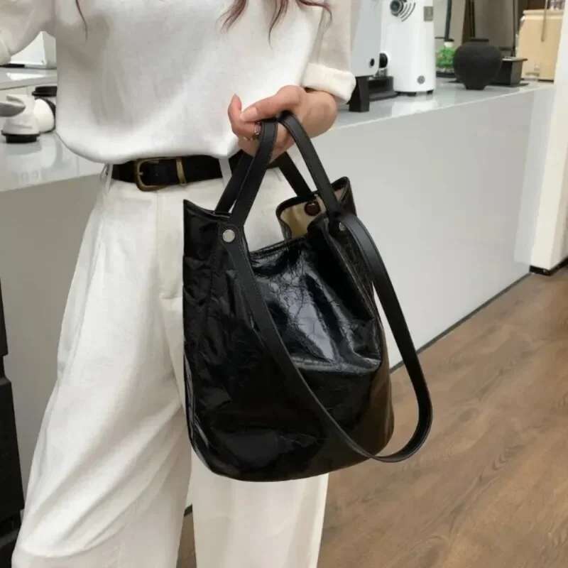 Shopper Bucket Tote Bag Large Capacity Bolsas Mujer Underarm Shoulder Bags For Women 2025 New Sac Femme Practical Bolsos