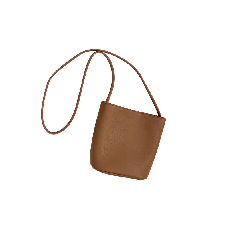 Simple Small Bucket Genuine Leather 2025 New Model, Top Layer Cowhide Single Shoulder Armpit Crossbody Women's Bag, High-End Feeling