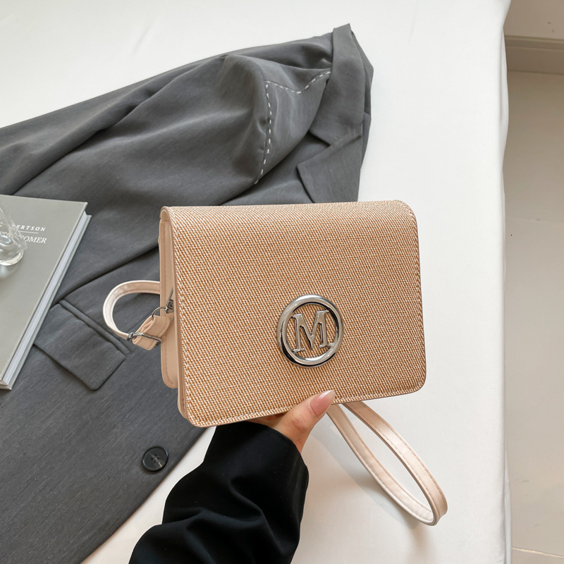 Crossbody Luxury Bag 2025 New Free Delivery Designer Bag Personalized Female Westernstyle Fashion Niche Design Women's New Single Shoulder Small 