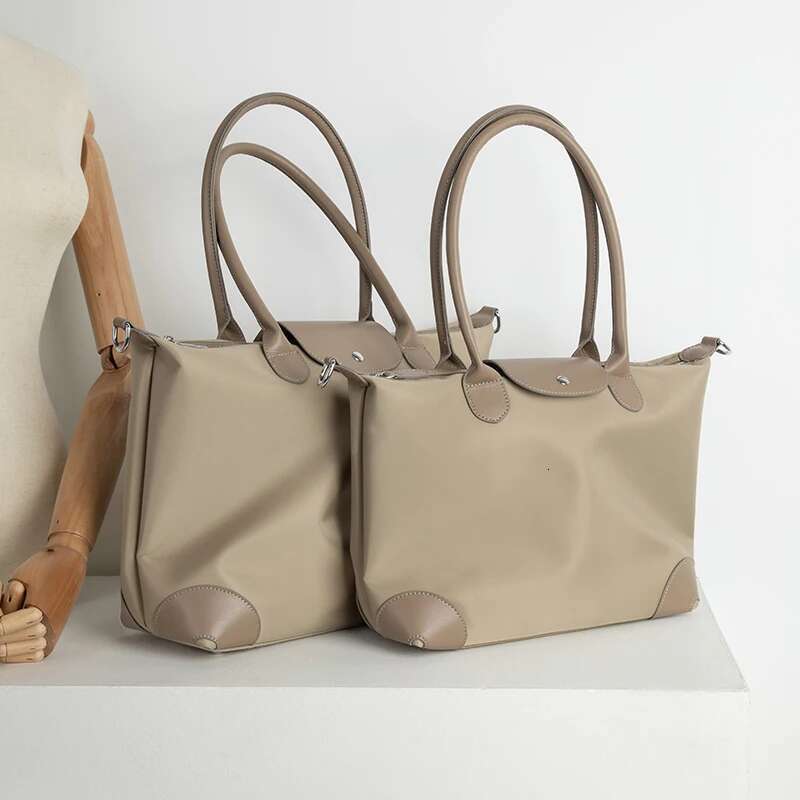 2024 Trend Nylon Messenger Handbag Brand Crossbody Bags Ladies High Quality Shoulder Bag Purses For Women