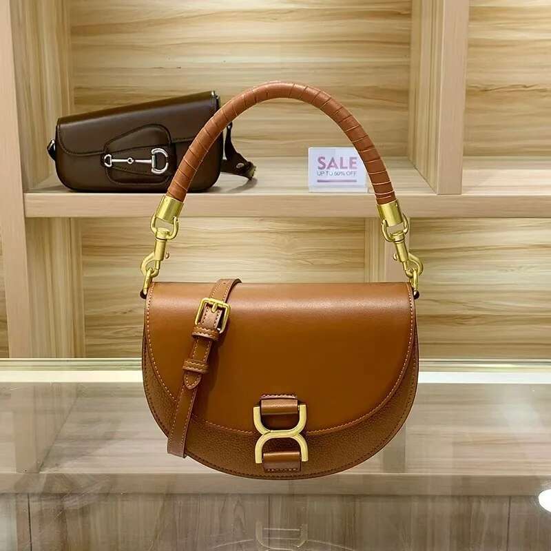 New Saddle Flip Hand Crossbody Small 2025 High-Quality Light Shell Bag Women