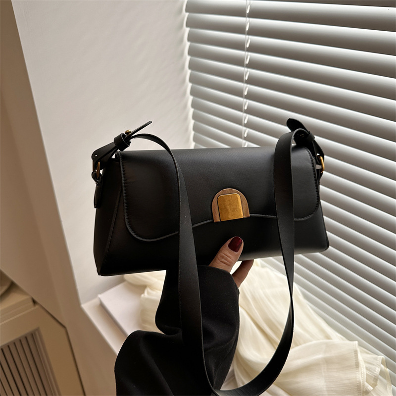 Free Delivery Designer Bag Underarm For Women 2025 New Trendy Meilad Shoulder Artistic Texture Simple Commuting Small Square Luxury Bag