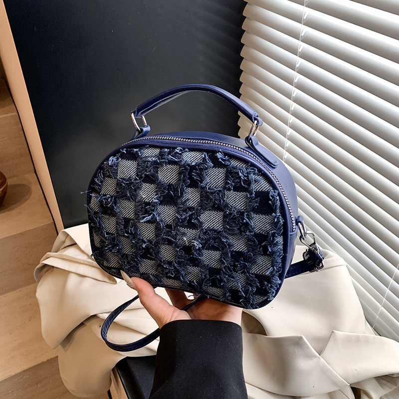 Colorful Rendering For Women In Spring 2025 New New Free Delivery Designer Bag Trendy Fashionable Crossbody Small Round Bag Versatile And Stylish Nich