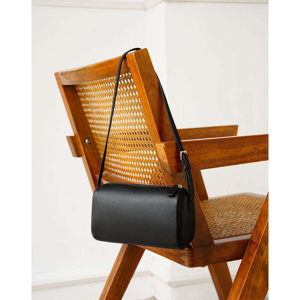 Tote Bag New Pencil Case With Top Layer High End Cylindrical Bag Women S Leather Handbag Crossbody KQ