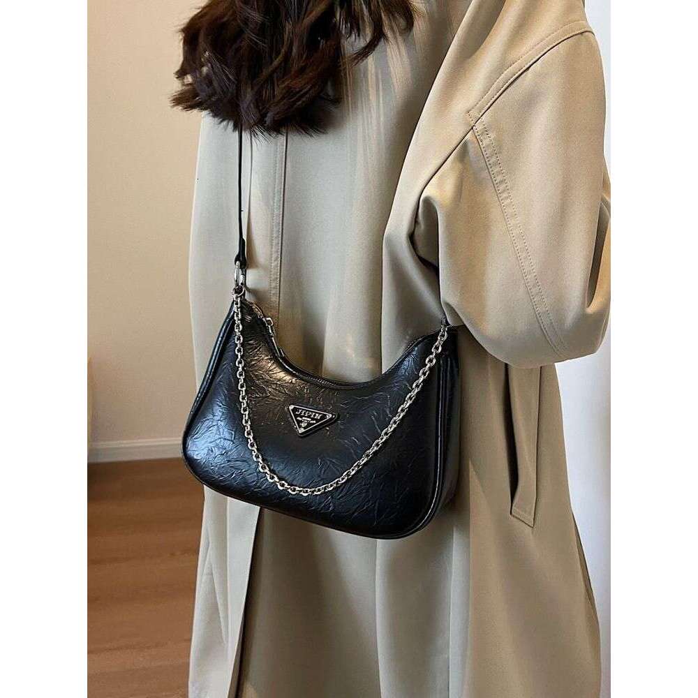 Internet celebrity high-end handbag for women 2025 new autumn and winter popular versatile crossbody bag niche single shoulder