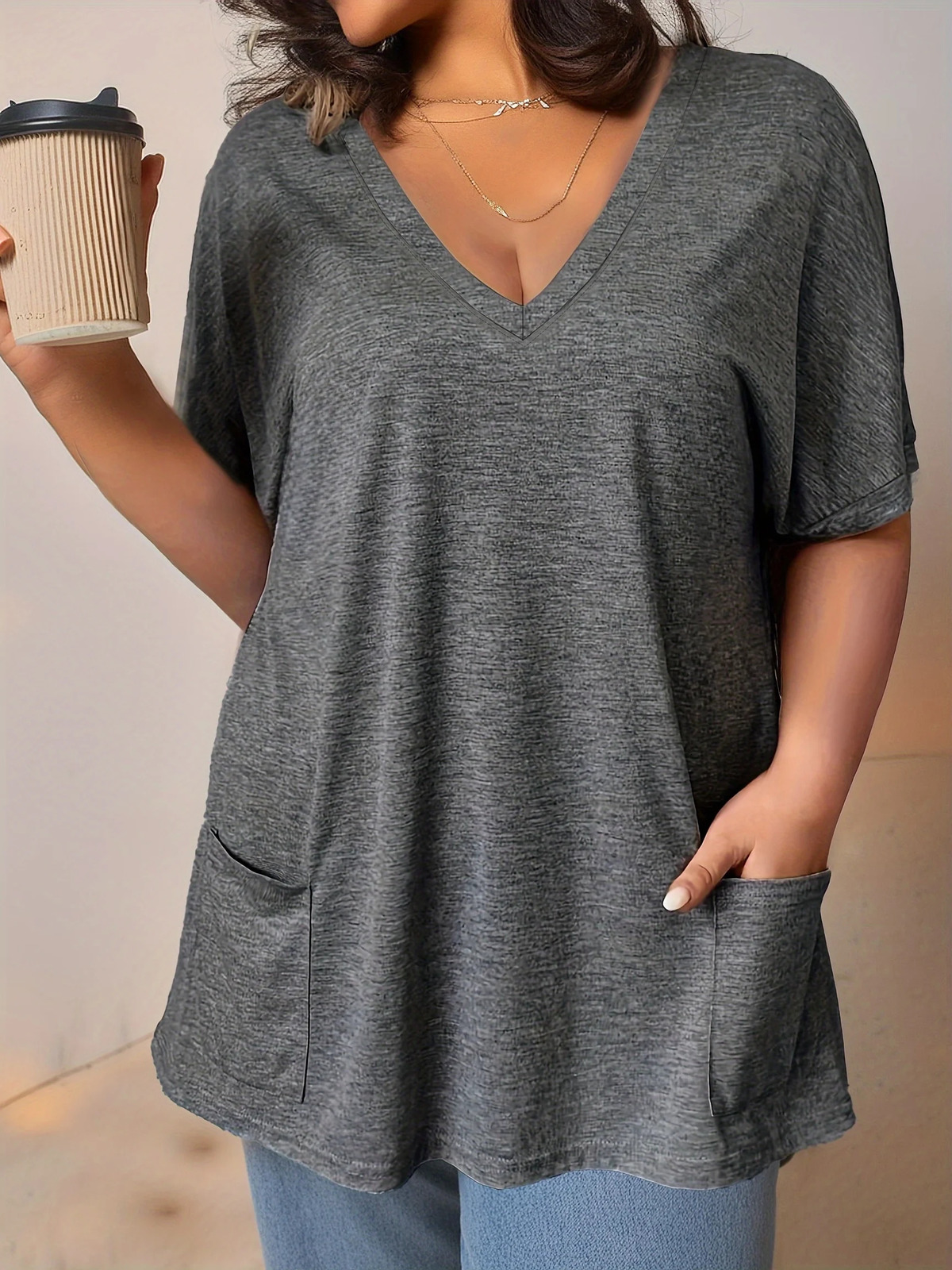 Plus Size Womens V-Neck Short Sleeve Casual T-Shirt with Front Pockets Comfortable and Stylish Top 250515