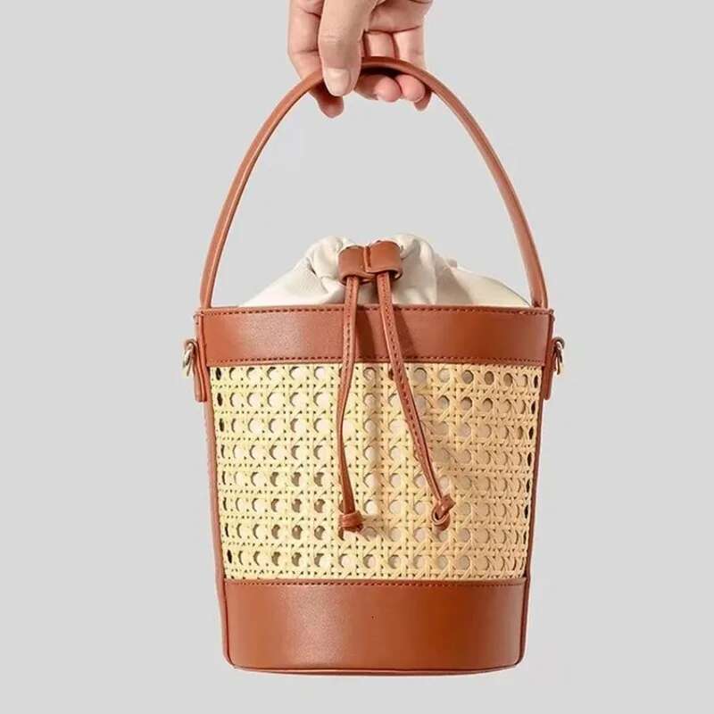 Fashion Bucket Hollowed Out Woven Women's PU Leather Shoulder Crossbody Bag, Handbag, Summer Vacation Beach Bag