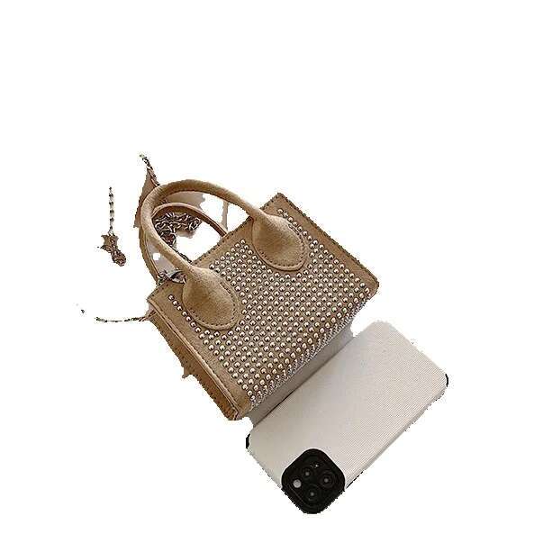 Top brand high-quality new products free delivery designer bags rivets winter killers fashionable handheld women's shoulder bags slanted small sq