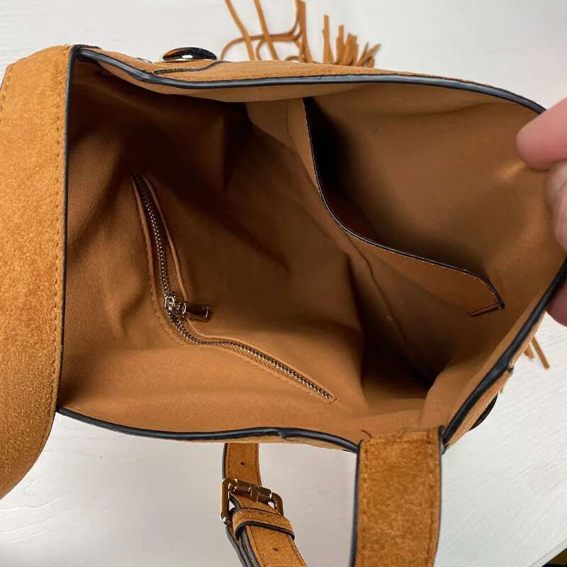 2025 New Matte Leather Shoulder For Women Design Fashion Brand Rivet Handbag And Wallet Large Capacity Tote Bag