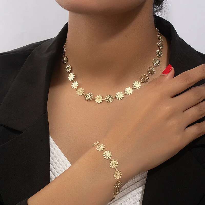 Necklace Bracelet Flower Jewelry For Women Trendy Exquisite Fashion Geometric Plated Gold Color Accessories Party Gifts Rg0007