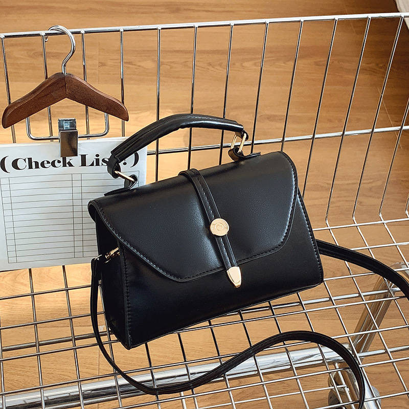 Fashionable Simple Temperament In Spring And New Free Delivery Designer Luxury Bag Bag Summer 2025 Versatile Instagram Crossbody Bag Small Square Bag 