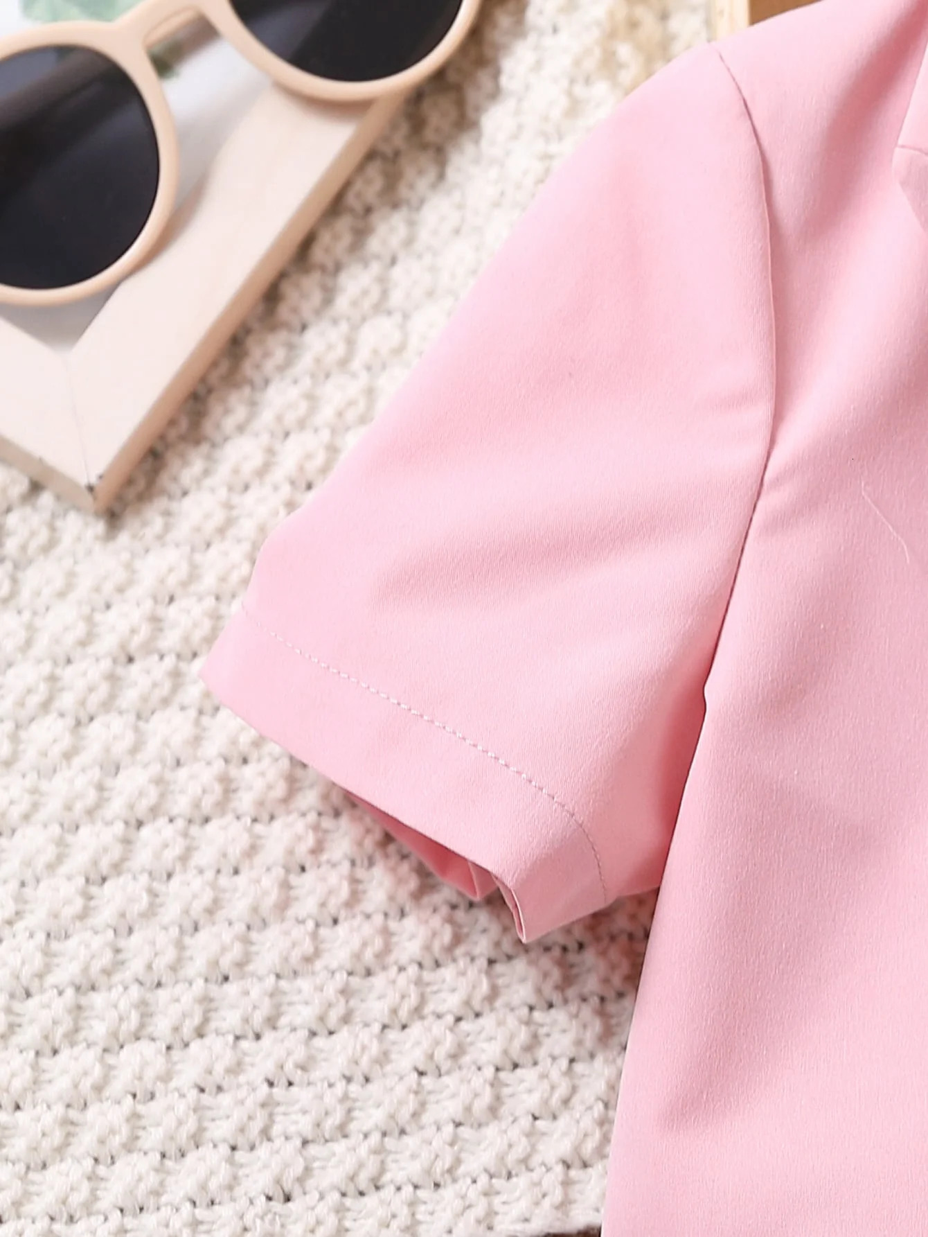 Fashion summer girl niche chic small suit jacket solid color pleated skirt A-line high-waisted I-line skirt two-piece set 250515