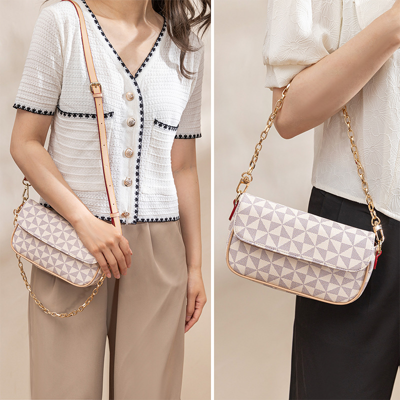 free shipping designer shoulder bags Spring New Fashionable Crossbody flap Bag for woman
