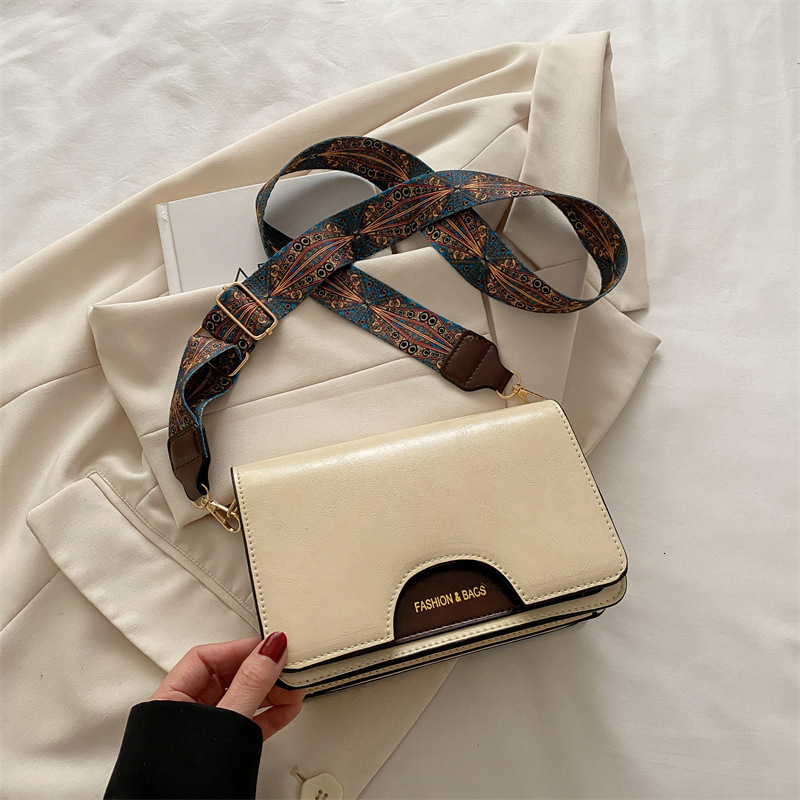 Simple Temperament Wide Strap Single Shoulder Crossbody Bag 2025 Spring And Summer New Versatile New Free Luxury Bag Delivery Designer Bag Ins This Ye