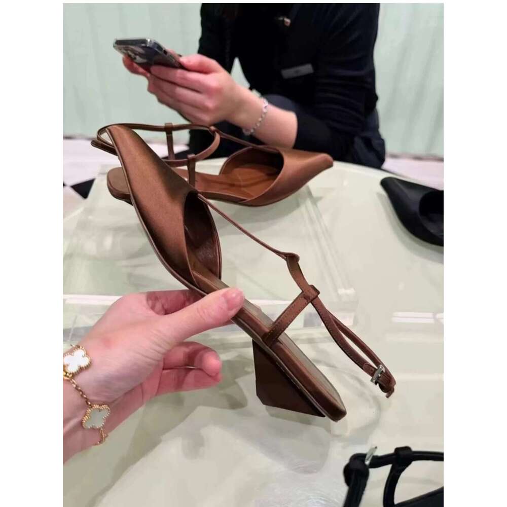 Brand Shoes for Women Sexy Pointed Toe Women's Sandals Comfortable Low Heel Trendy Sandal Simple Versatile Large Size Pumps