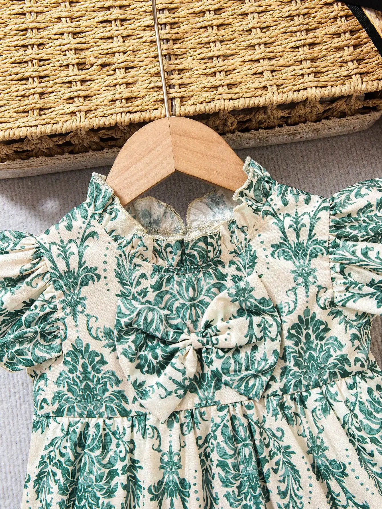 Girls Vintage Botanical Bow 2-Piece Set Forest Style Summer Outfit for Ages 4-7 Vacation Party Dresses Spring/Summe 250515