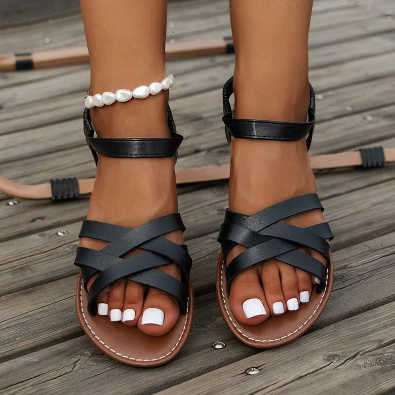 Sandals Summer 2025 New Women's Flat Bottom Roman Strap Shoes for Women with Non Slip Rubber Soles Fashion Ladies Daily