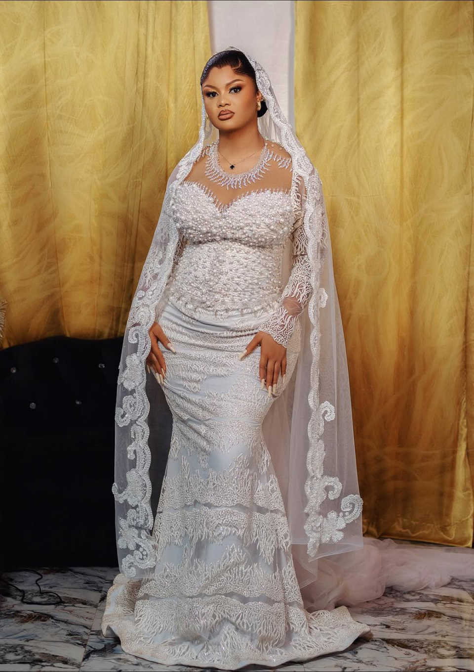 Vintage O Neck Mermaid Wedding Dress Luxury Long Sleeve Lace Bridal Dress Beads Pearls Floor Length Customized vestidos de novia