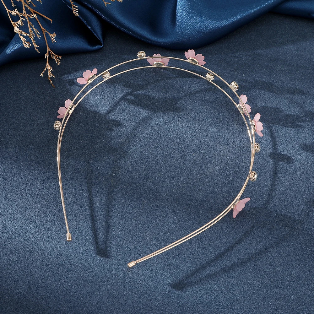 AWAYTR Double Layer Metal Hairband Flower Pearl Headband for Women Headwear Shiny Rhinestone Hair Band Hoop Hair Accessories 250509