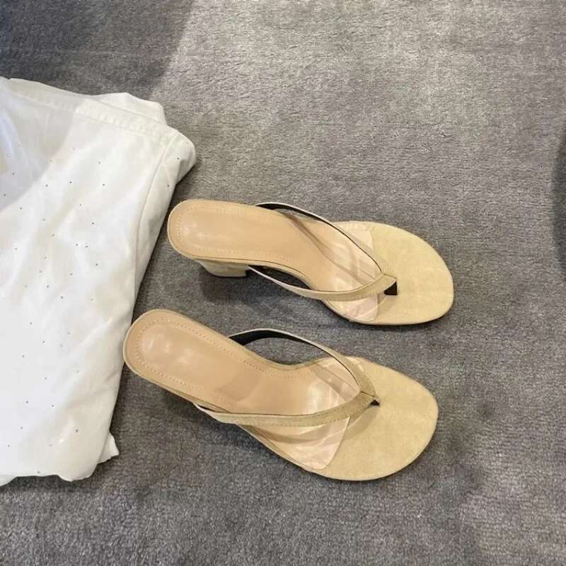 Flip-flops Summer Outside Wear 2025 New Non-slip Red Chunky Toe High-heeled Sandals for Women Sandalias De Mujer