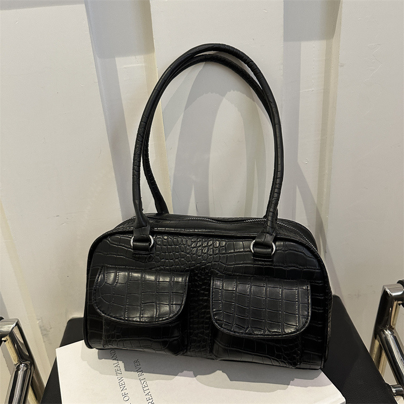 Free Delivery Designer Bag Advanced Underarm For Women 2025 Large Capacity Postman Commuter Handheld Boston Pillow Bag Luxury Bag