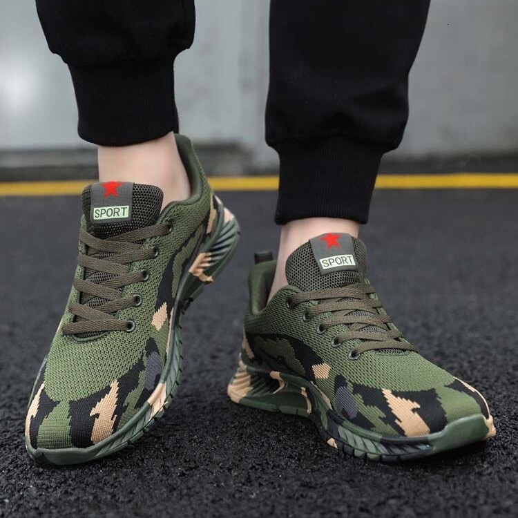 Men's military camouflage liberation training labor protection shoes, fly woven mesh surface, comfortable breathable sports and leisure shoes