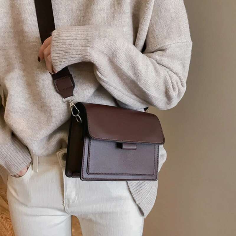 Women Small Square Bag Retro Versatile Wide Strap Large Capacity Casual Portable Female One Shoulder Crossbody Bags