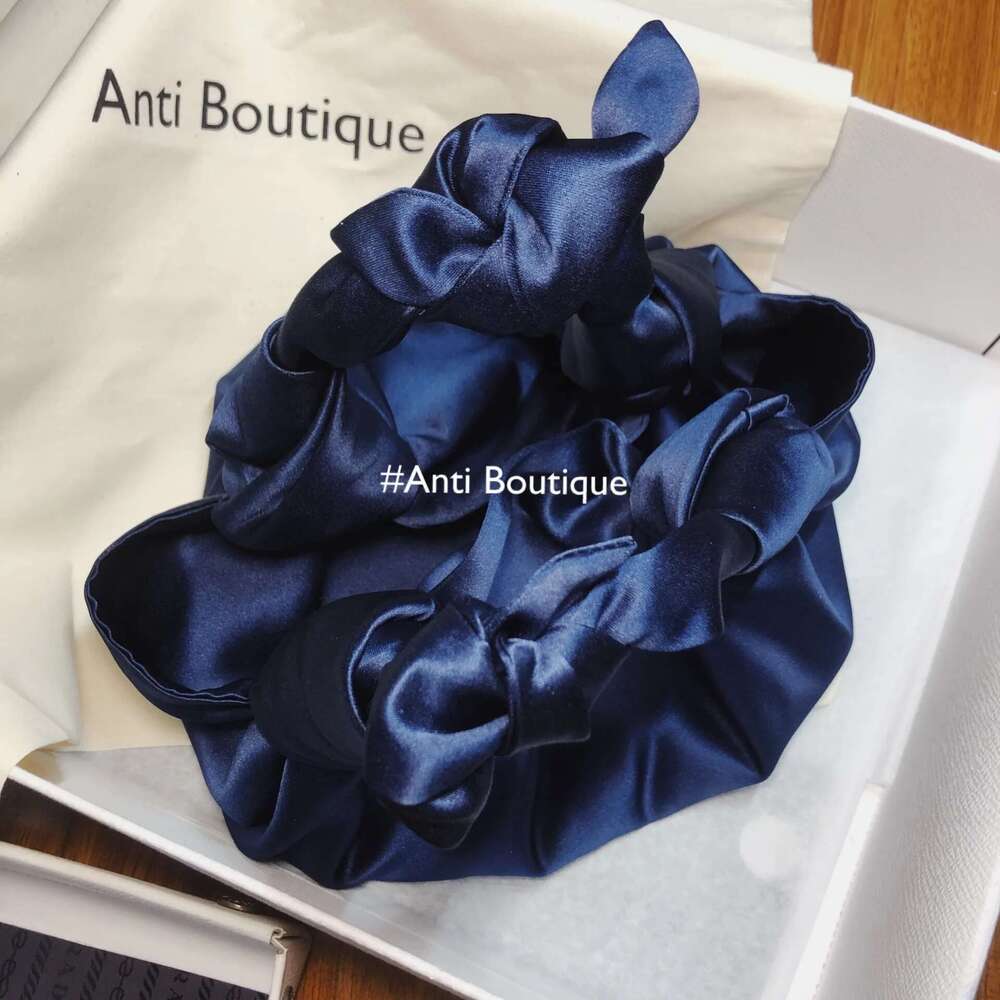 Cloud-wrapped Soft Leather Madame Silk satin Single Shoulder Slant Dumpling Bag Handbag Day Clutches Bags 2020 purse
