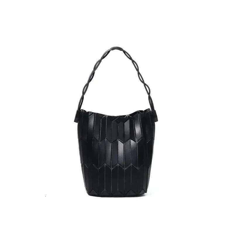 Top-Handle Bao Bags For Women 2024 Designer Bucket Hand Shoulder Tote Bag High Quality Handbags Beach Messenger Purse