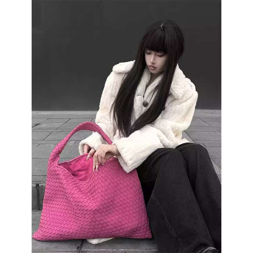 Spicy girl rose pink suede new women s frosted single shoulder tote hand woven armpit bag