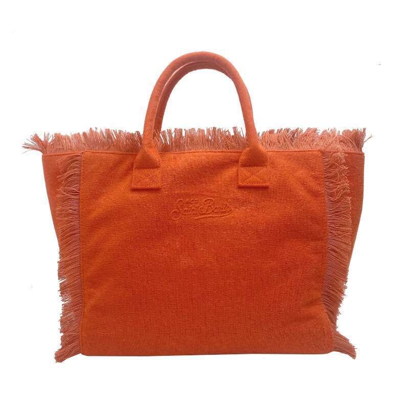 Delicate Ladies Tote Light Brand Design 2024 New High Quality Stylish Shoulder Bag To Rest The Daily Commuter Handbag