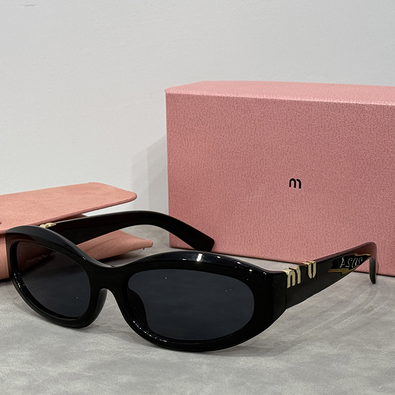 Designer sunglasses for women and men fashion full frame sunglasses classic driving travel beach party anti-ultraviolet UV400 sunglasses original gift box very