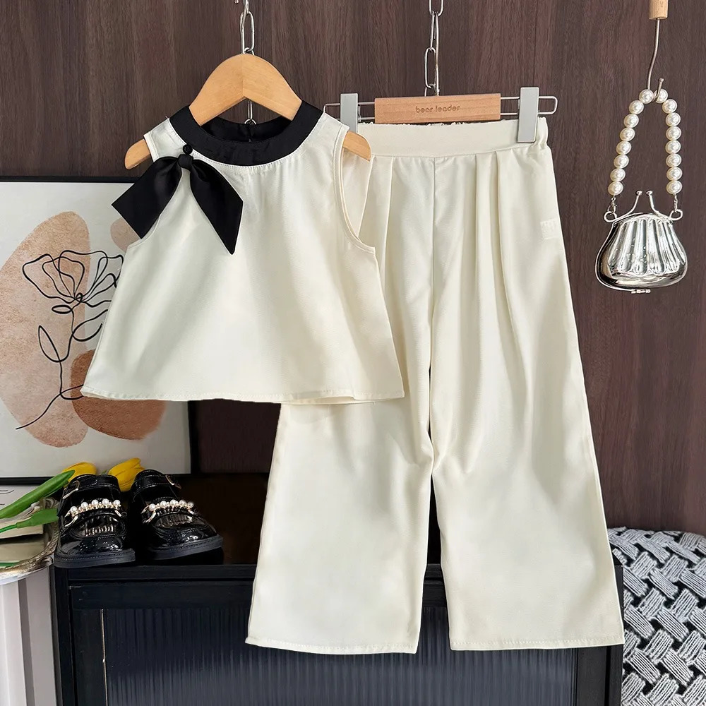 Bear Leader Elegent Baby Girls Clothes Sets Fashion Bow Sleeveless T ShirtPants 2 Pieces Summer Kids Plain Casual Wear 250515