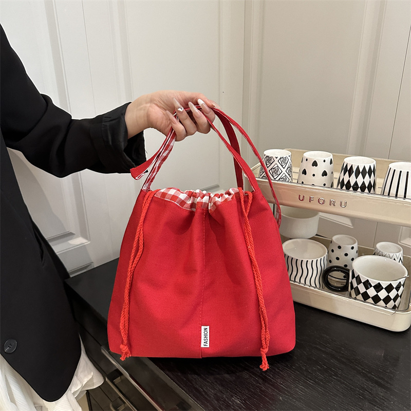 New bag multifunctional 2025 new fashionable drawstring designer handbag commuting leisure student single shoulder women's crossbody bag