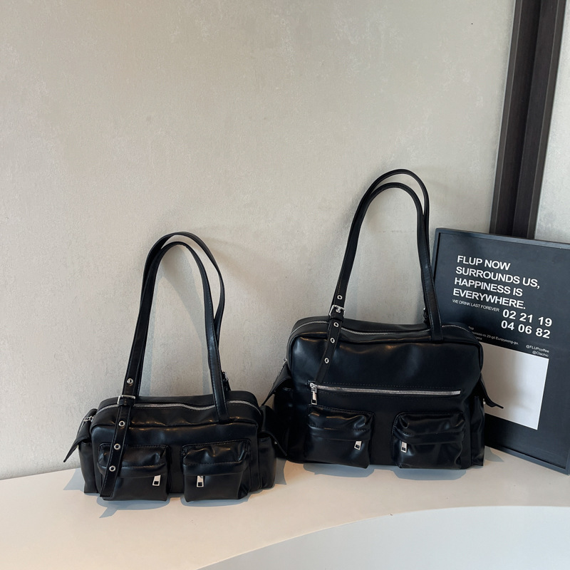 2025 New Personalized Soft Face Versatile Large Capacity Leisure Underarm for Women's Travel, Multi Pocket Single Shoulder Bag Trendy