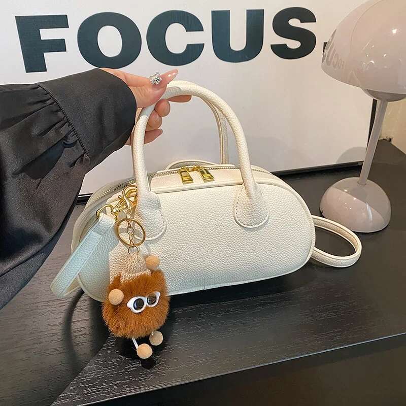 2025 Spring Summer: Women's High Quality Retro Inspired Pillow - A Versatile And Portable Shoulder Messenger Style Small Bag