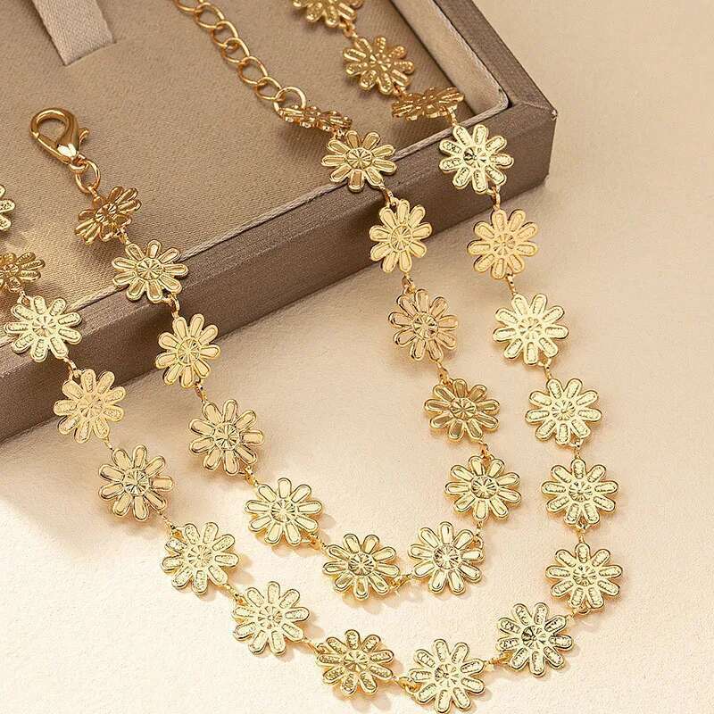 Necklace Bracelet Flower Jewelry For Women Trendy Exquisite Fashion Geometric Plated Gold Color Accessories Party Gifts Rg0007