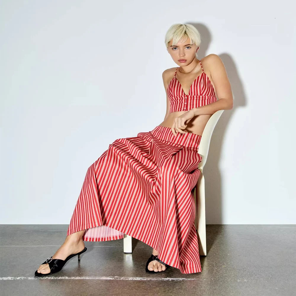 Sweet V Neck Sleeveless Backless Short Halter Top Long Pleated Skirt Women Vibrant Red Striped Suit Set ZATT Spring 250515