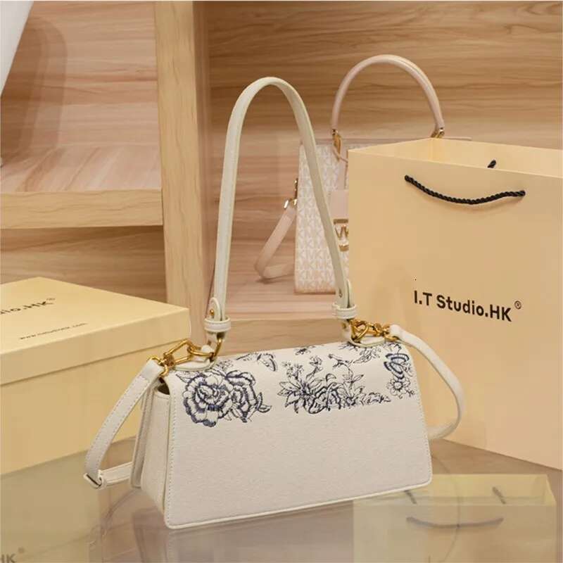 Women's Handbag, Underarm Women's 2024 New Summer High-End Designer Bag, Embroidered Single Shoulder Crossbody Bag