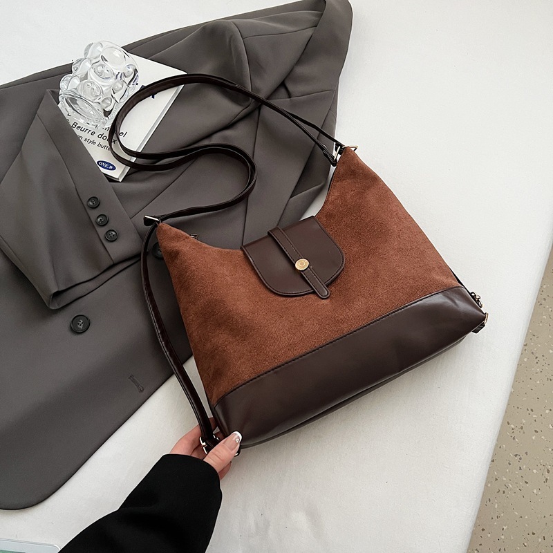 Free Delivery Designer Bag End Ladies' Large Capacity Women's New 2025 Casual Commuting Winter Single Tote Hand Held Shoulder Luxury Bag