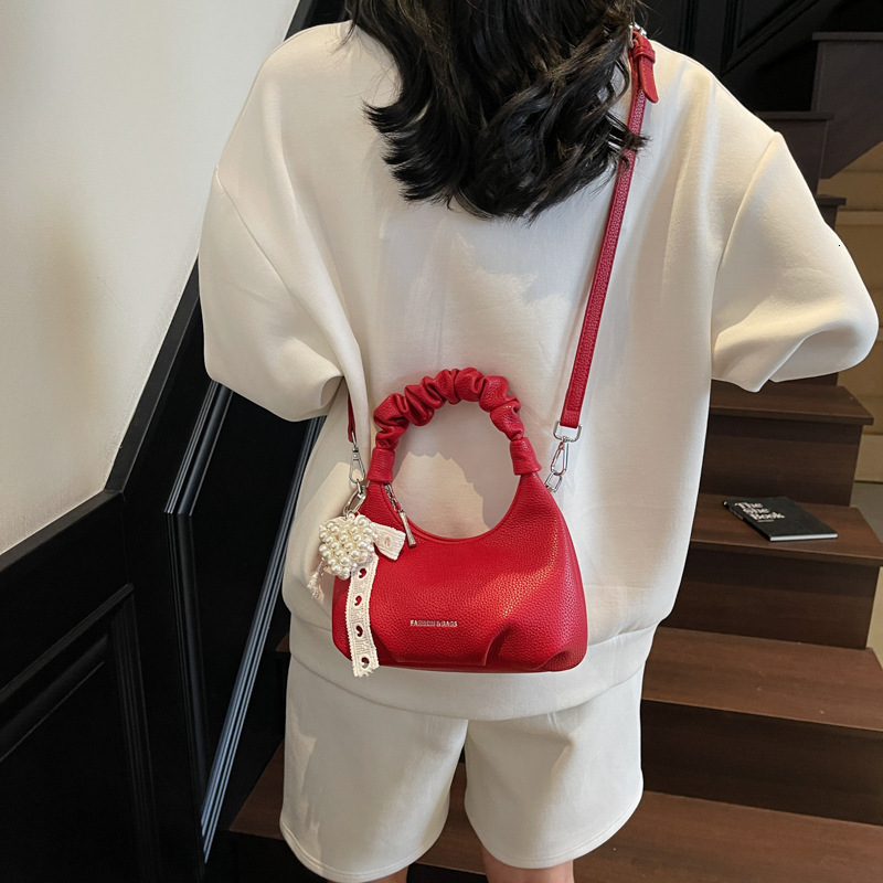 High end niche design handbag for women 2025 new fashionable and versatile super hot pleated single shoulder crossbody bag
