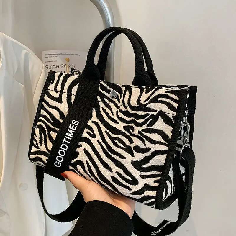 High-Quality Texture Zebra Pattern Women One-Shoulder Crossbody Handbag New Large-Capacity Brand Canvas Wild Western Style