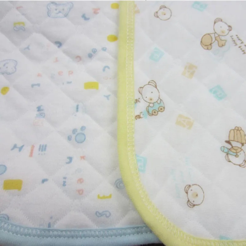 born Baby Changing Pad Cotton Soft Foldable Waterproof Stroller Diaper Reusable Mattress Infant Diaper Pad Cover Random color 250515