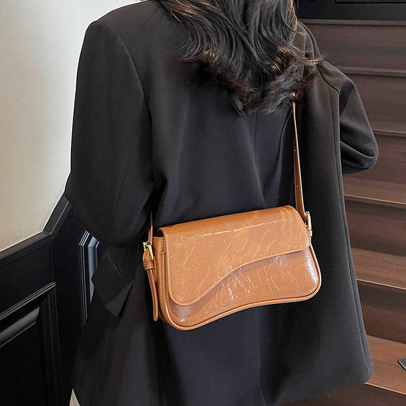 Women's Solid Color Shoulder Bag Fashionable PU Leather Crossbody Bag Casual Trendy Versatile High Quality Commuting Bag