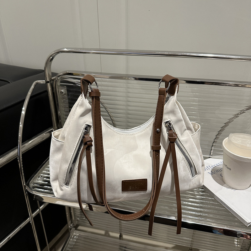 Spring And New Free Delivery Designer Bag Summer Large Capacity 2025 New Commuter Leisure Crossbody Luxury Bag High Beauty Shoulder Tote Women's 