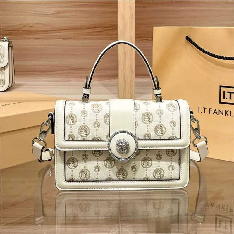 Brand Women's Handbag 2025 New Model, High-End Texture, Niche Designer Light Single-Shoulder Crossbody Bag, Retro Square