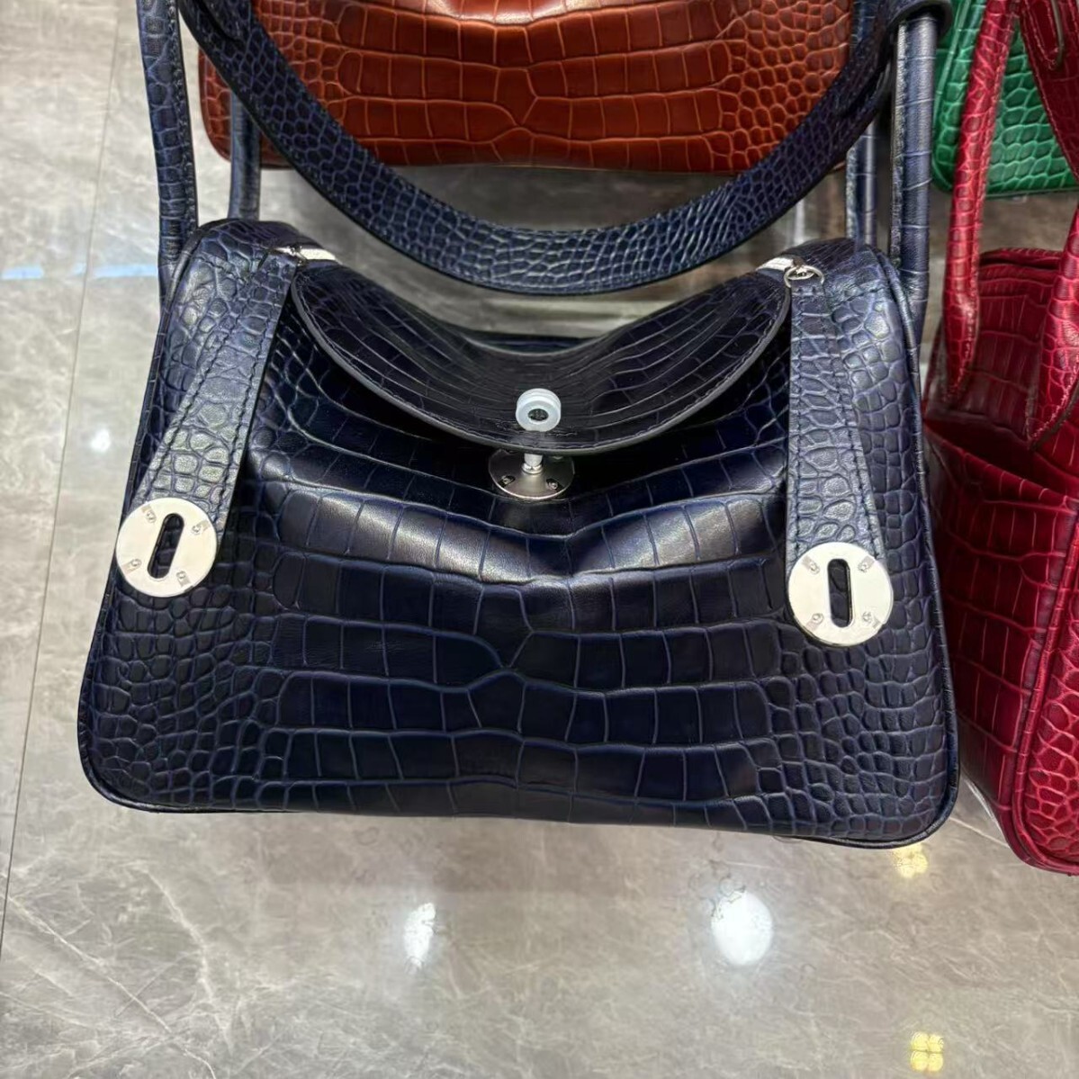2025S designer genuine leather crocodile belly handbag casual brown shoulder fashionable trend crossbody bag women bag
