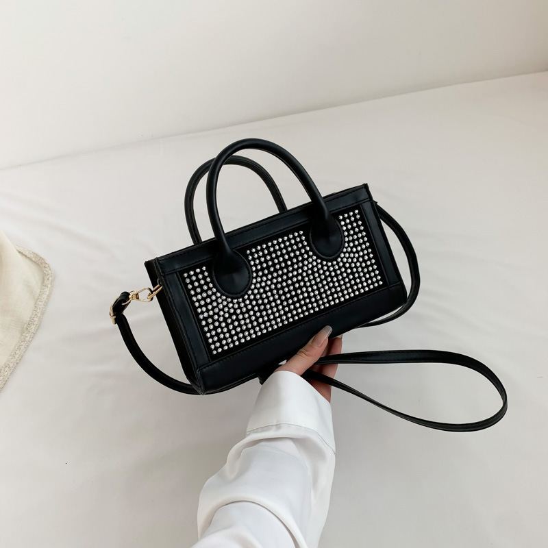 High quality Korean style women's spliced hot stamping simple handbag, fashionable single shoulder slanted small square bag, brand new free deliv