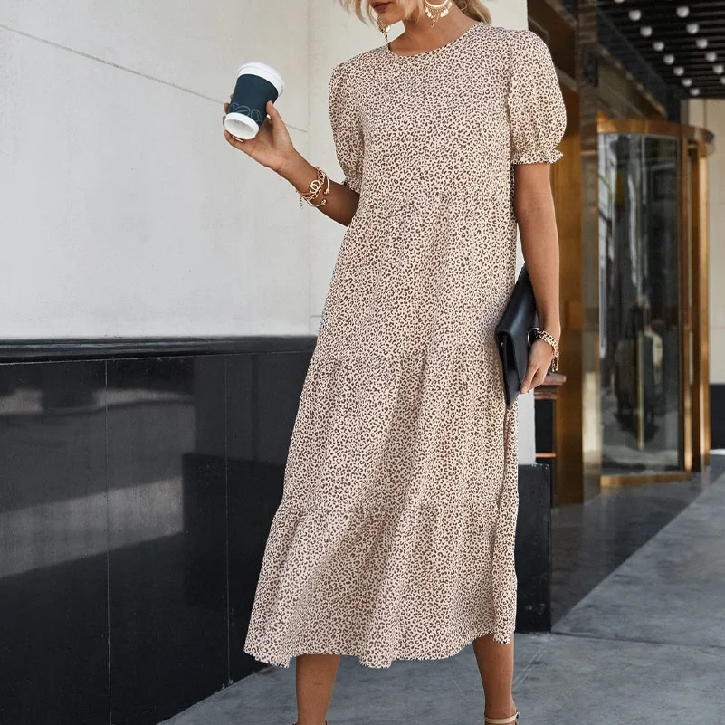 Plus Size Womens Dress Flower Print Bohemian Style Fluffy Short-Sleeved Layered Casual Dress 250509